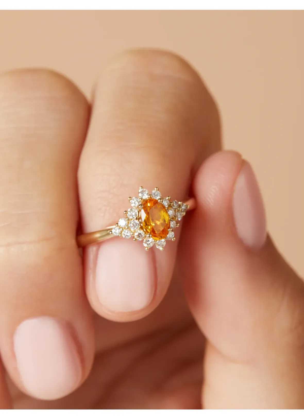Diamond Point Geelgouden Ringen|Ringen Met Kleurstenen<Geelgouden ring, 0.60 ct gele saffier, Eden
