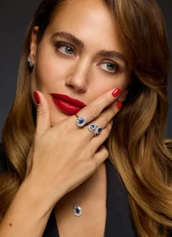 Diamond Point Witgouden Colliers|Colliers Met Kleurstenen<Witgouden collier, 0.76 ct blauwe saffier, Gallery