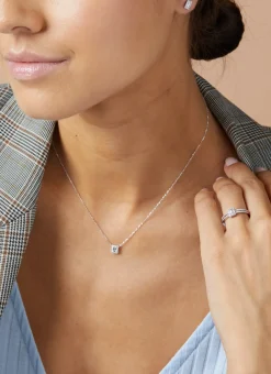 Diamond Point Witgouden Colliers|Diamanten Colliers<Witgouden collier, 0.15 ct diamant, Petite Romance