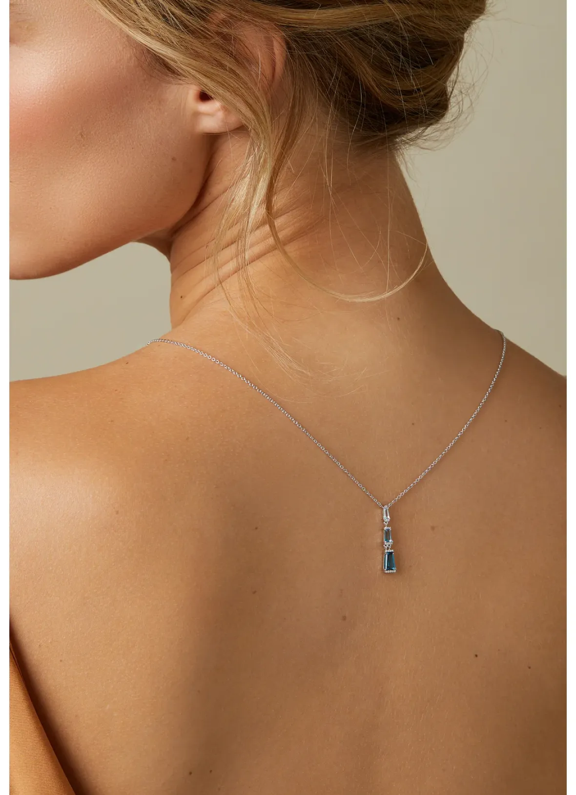 Diamond Point Witgouden Colliers|Colliers Met Kleurstenen<Witgouden collier, 0.91 ct london topaas, Gallery